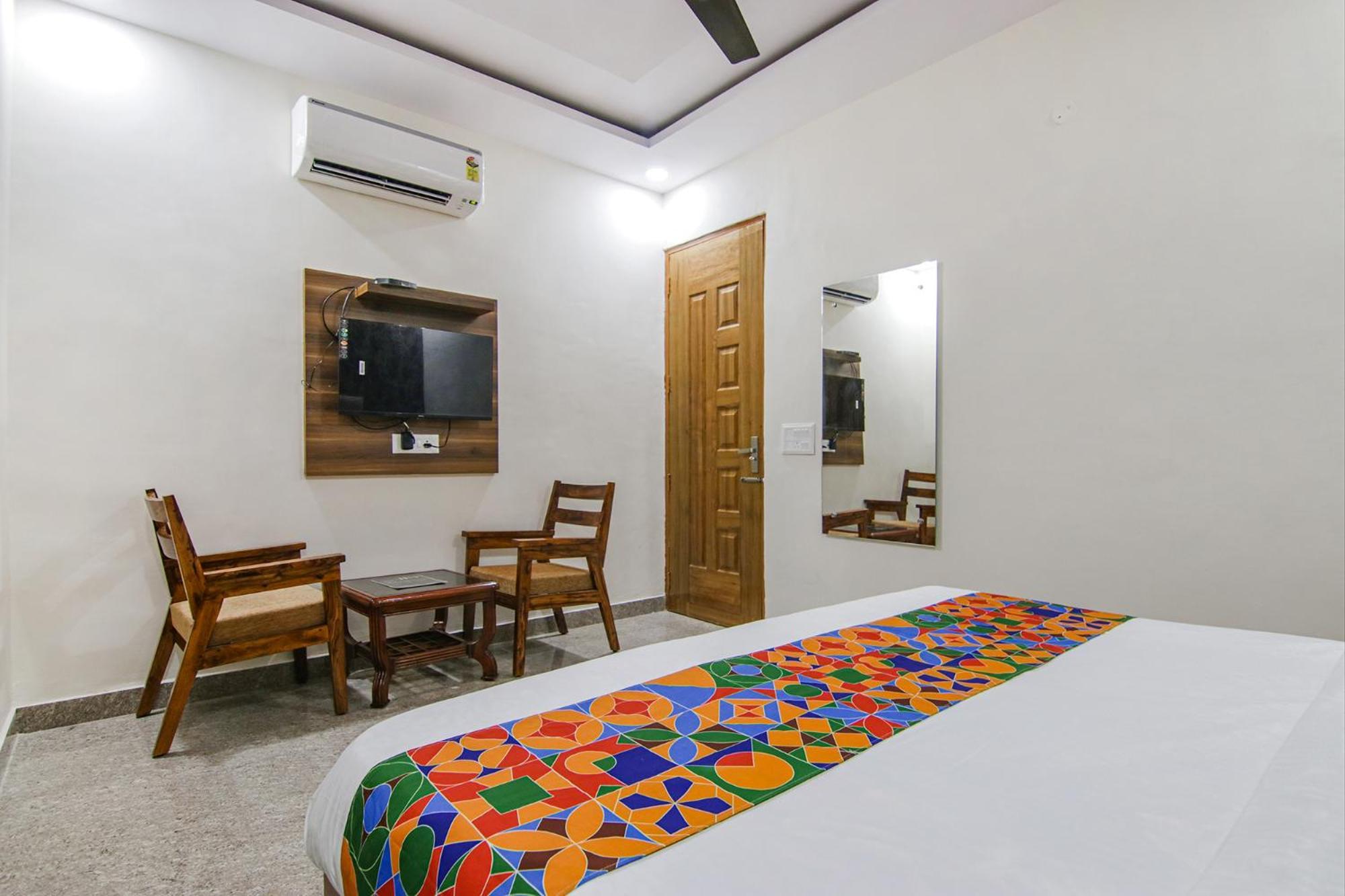 Fabhotel Hc South Crown Mohali Exteriér fotografie